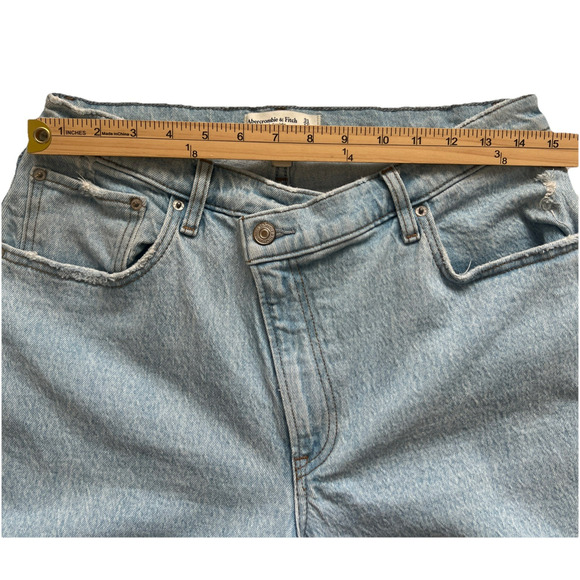 Abercrombie Fitch 90s Straight Jeans Womens 12L Crossover Curve Love Light Wash - Picture 4 of 11